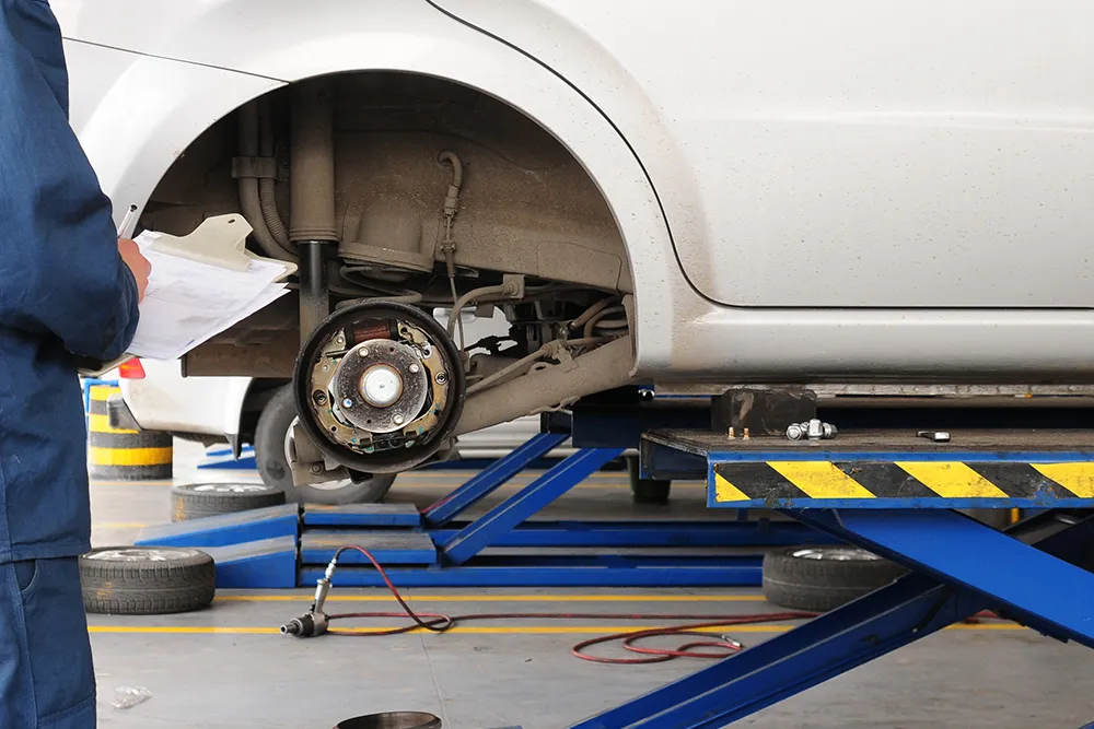 Signs Your Brakes Need Repair or Replacement in Longwood, Florida